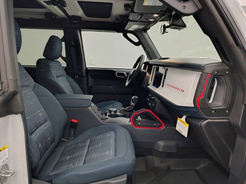 New 2026 Ford Bronco Heritage Edition AWD/4WD image 23