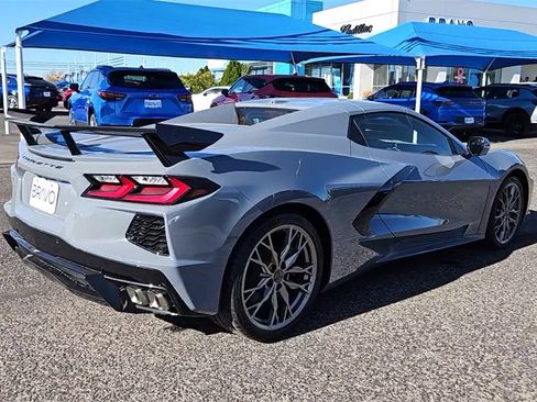 Used 2025 Chevrolet Corvette Stingray Preferred Conv w/ 2LT image 9