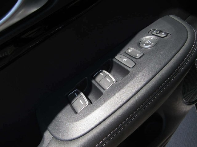 Certified 2025 Acura ADX AWD image 25