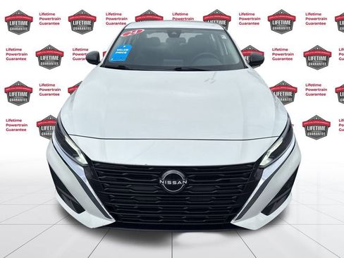 Certified 2024 Nissan Altima 2.5 SV image 2