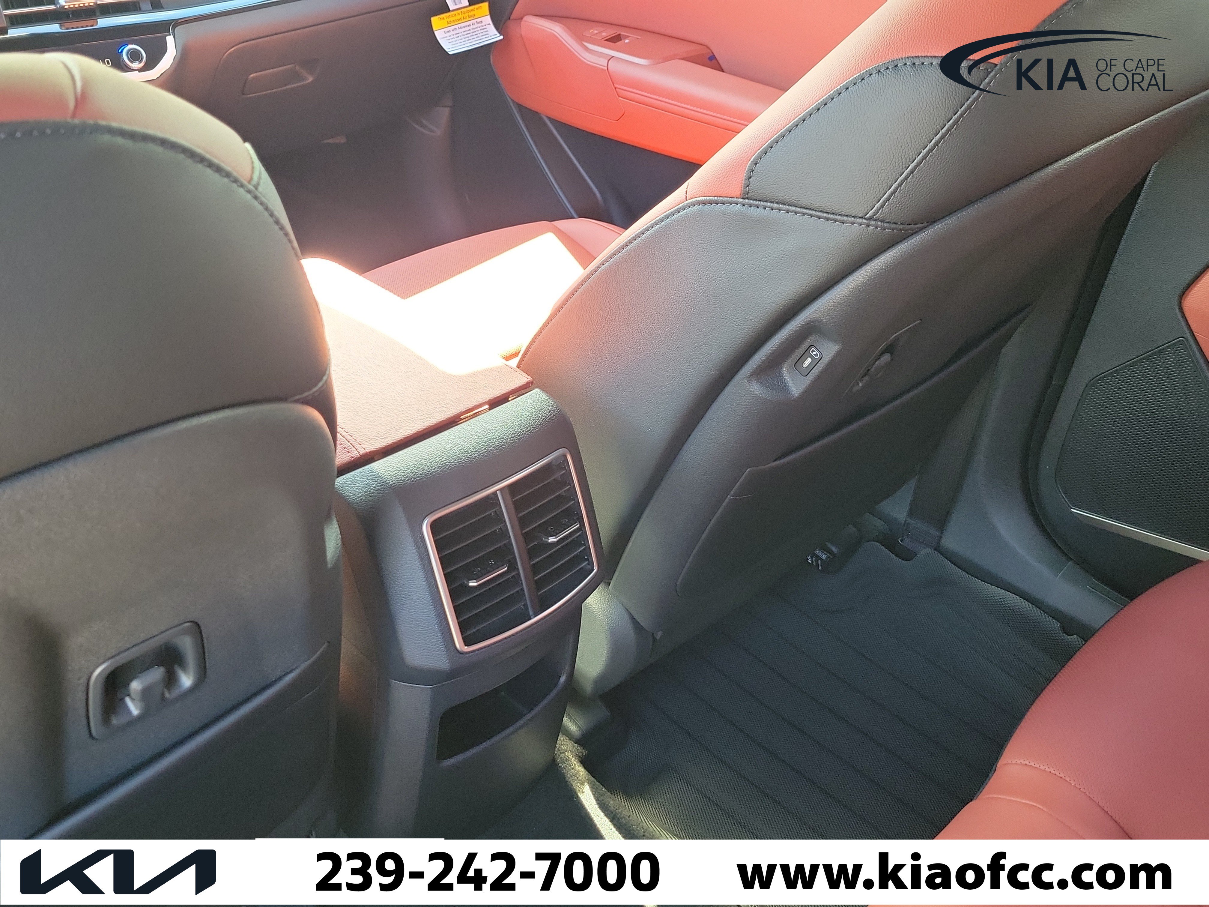 New 2026 Kia Sportage SX FWD image 14