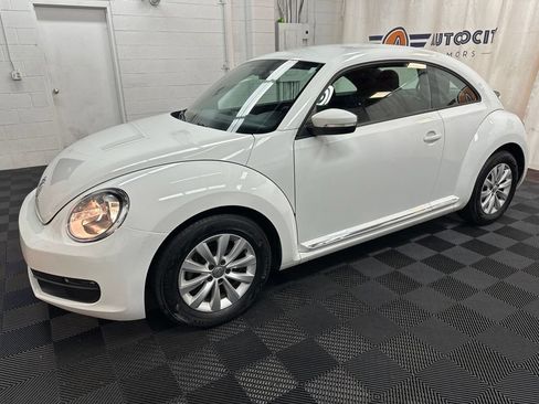 Used 2019 Volkswagen Beetle 2.0T S FWD image 5