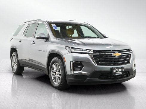 Used 2023 Chevrolet Traverse LT AWD/4WD image 7