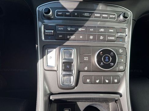 Used 2023 Hyundai Santa Fe Limited image 23