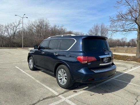 Used 2017 INFINITI QX80 4WD w/ Driver Assistance Package image 4