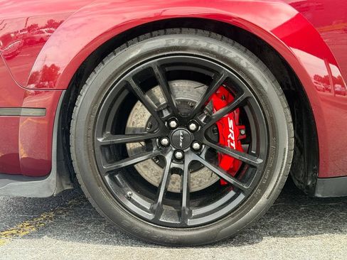 Used 2022 Dodge Challenger SRT Hellcat RWD image 6