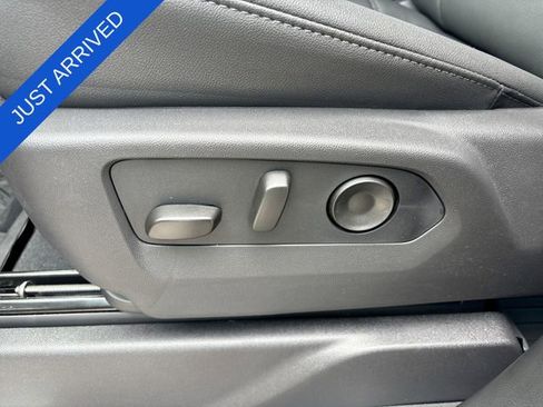 New 2026 Chevrolet Silverado 1500 LTZ w/ LTZ Premium Package AWD/4WD image 12