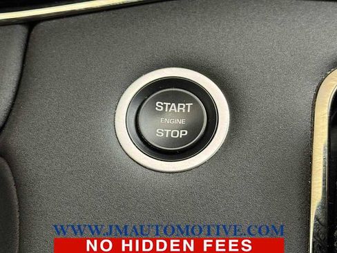 Used 2022 Land Rover Range Rover Evoque R-Dynamic SE image 37