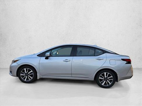 Used 2025 Nissan Versa SV w/ Trunk Package FWD image 10