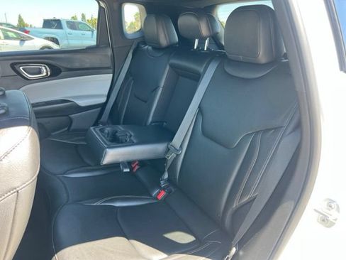 Used 2024 Jeep Compass Limited AWD/4WD image 18