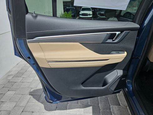 New 2026 Buick Enclave Preferred w/ Power Package image 15