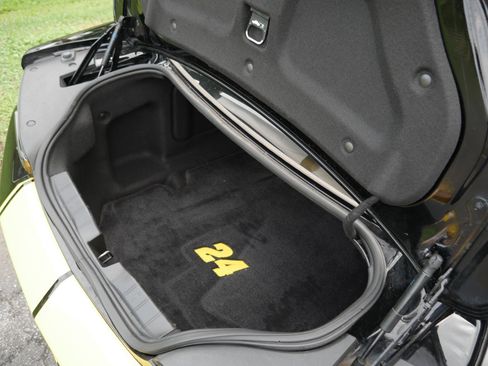 Used 2020 Chevrolet Camaro ZL1 RWD image 76