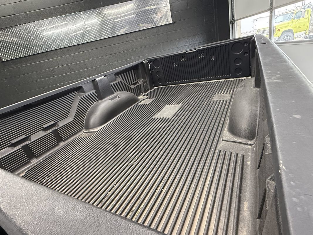 Used 2012 RAM 2500 Laramie w/ Protection Group AWD/4WD image 10