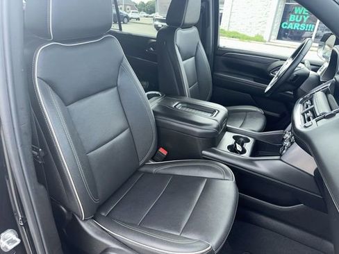Used 2024 GMC Yukon XL SLT image 22