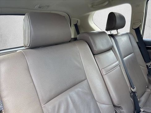 Used 2018 Lexus GX 460 Premium w/ Premium Package AWD/4WD image 21