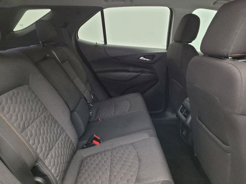 Used 2019 Chevrolet Equinox LT FWD image 19