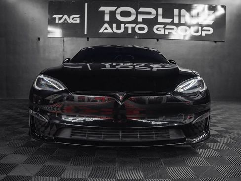 Used 2021 Tesla Model S Plaid image 9
