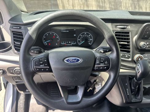 Used 2025 Ford Transit 250 Low Roof w/ Exterior Upgrade Package RWD image 19