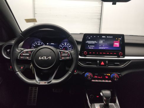 Used 2024 Kia Forte GT-Line image 22