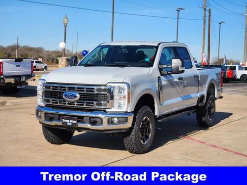 New 2026 Ford F250 XLT w/ Tremor Off-Road Package image 3