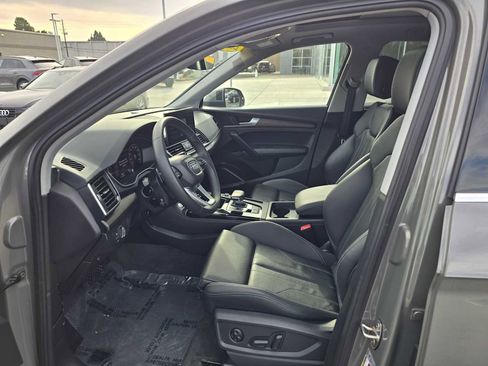 Certified 2025 Audi Q5 2.0T Premium Plus w/ Premium Plus Package image 22