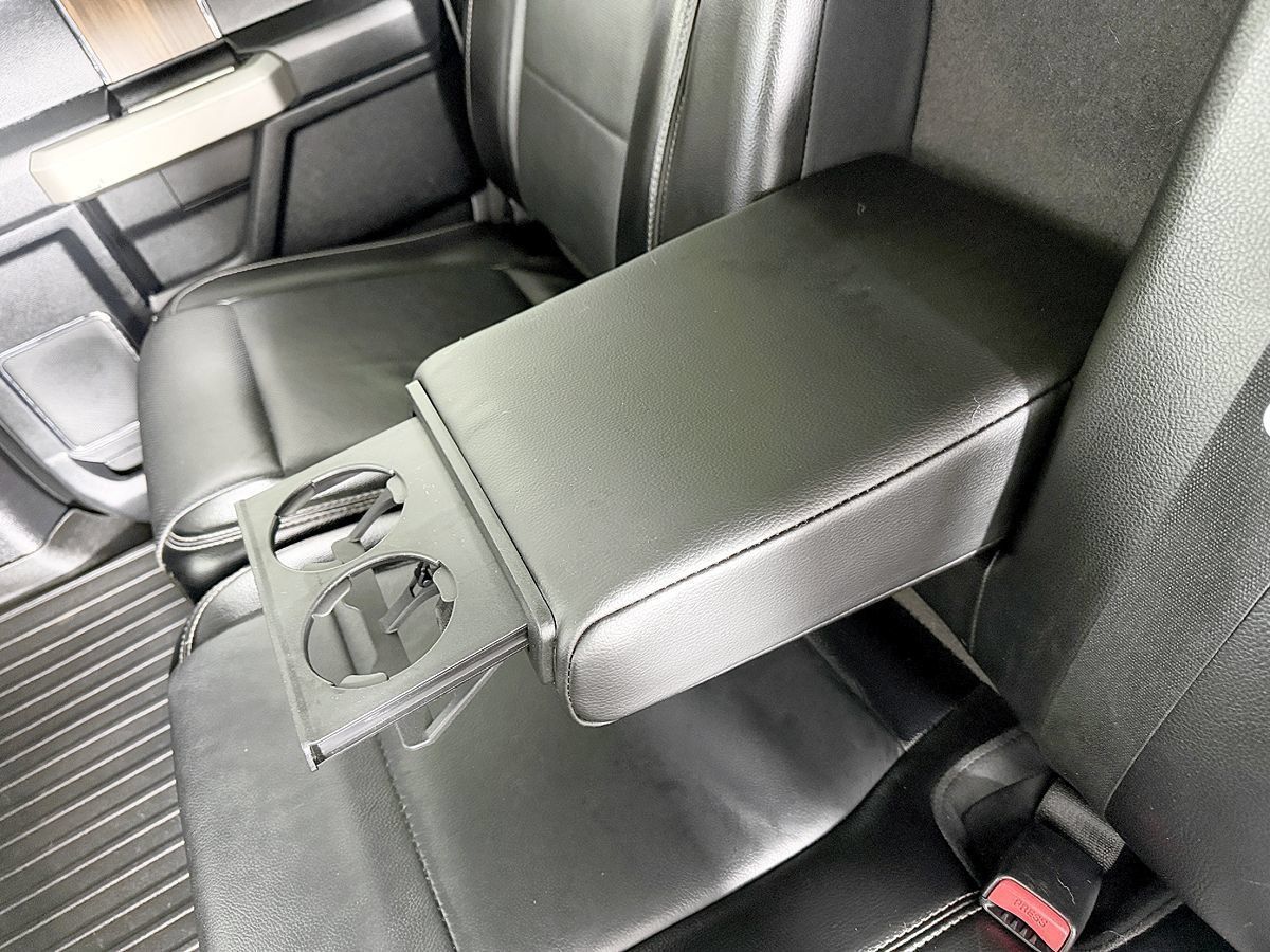 Used 2017 Ford F150 Lariat w/ Equipment Group 501A Mid AWD/4WD image 32