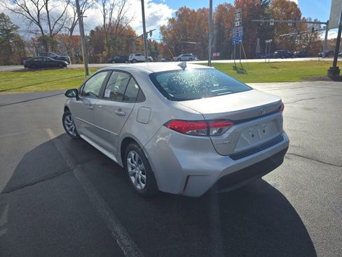 New 2026 Toyota Corolla LE image 5