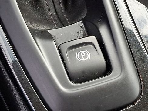 Used 2023 Chevrolet TrailBlazer LT w/ Convenience Package image 31