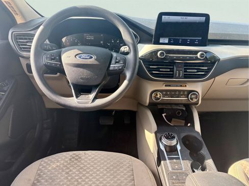 Used 2020 Ford Escape SE FWD image 9