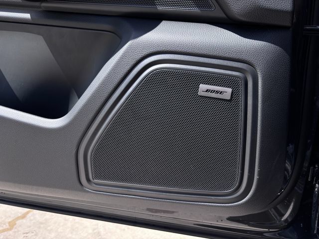 Certified 2026 Porsche Macan AWD/4WD image 24