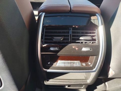 Used 2021 BMW X5 xDrive45e w/ Executive Package image 15