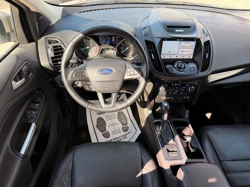 Used 2017 Ford Escape Titanium w/ Equipment Group 301A AWD/4WD image 4