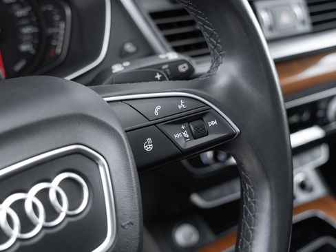 Certified 2022 Audi Q5 2.0T Premium image 12