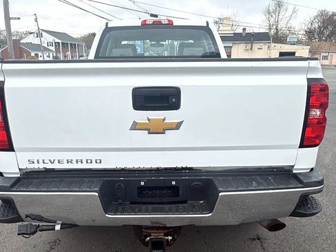 Used 2018 Chevrolet Silverado 2500 W/T w/ Snow Plow Prep Package AWD/4WD image 8