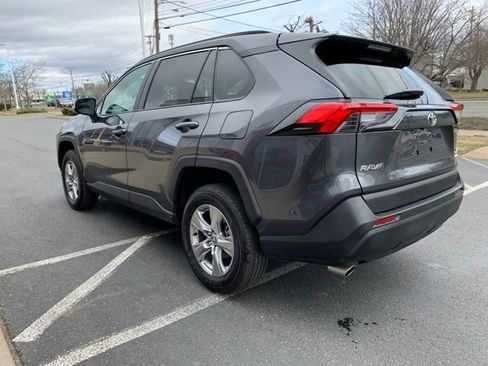 Used 2025 Toyota RAV4 XLE image 5