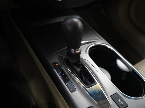 Used 2013 Acura RDX AWD w/ Technology Package image 23