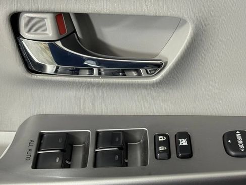 Used 2015 Toyota Prius V Four FWD image 14