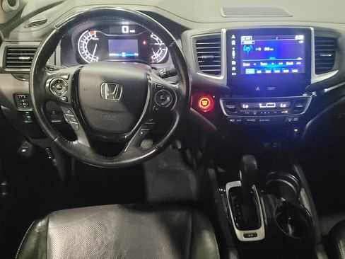 Used 2017 Honda Ridgeline RTL-E image 22