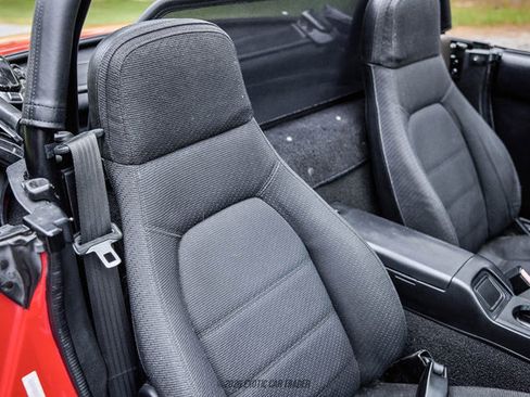 Used 1990 MAZDA MX-5 Miata RWD image 45