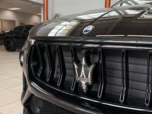 Used 2023 Maserati Levante Modena S AWD/4WD image 18
