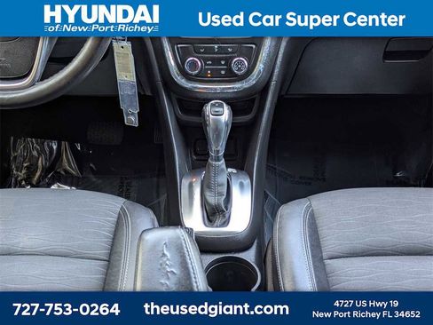 Used 2015 Buick Encore FWD image 18