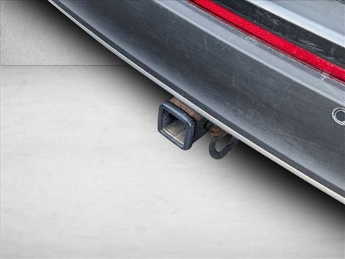 Used 2018 Ford Edge SEL w/ Class II Trailer Tow Package image 9