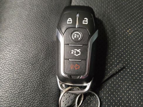 Used 2017 Ford Explorer Limited w/ Equipment Group 301A image 32