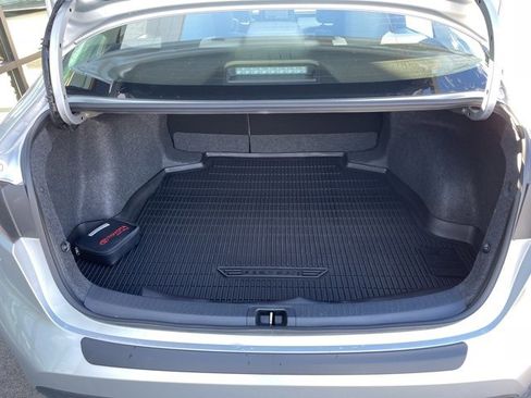 Used 2025 Toyota Corolla LE image 8