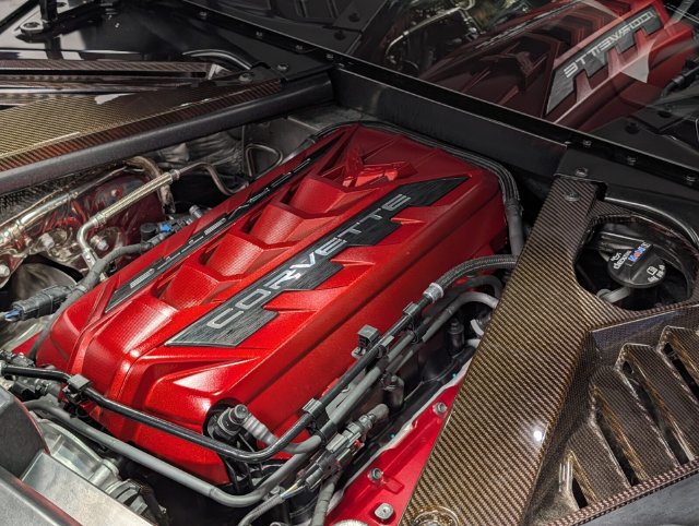 Used 2021 Chevrolet Corvette Stingray Preferred Cpe w/ Z51 Performance Package RWD image 18