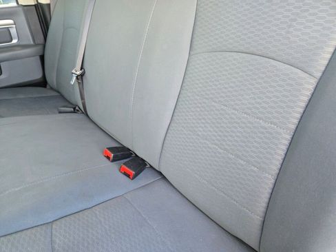 Used 2020 RAM 1500 Classic SLT image 13