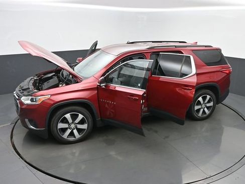 Used 2019 Chevrolet Traverse LT w/ LT Premium Package image 65