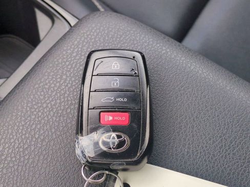 Certified 2025 Toyota Camry SE image 29