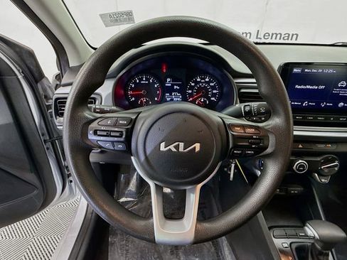 Used 2023 Kia Rio S image 13