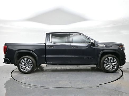 Used 2023 GMC Sierra 1500 Denali w/ Denali Reserve Package image 8